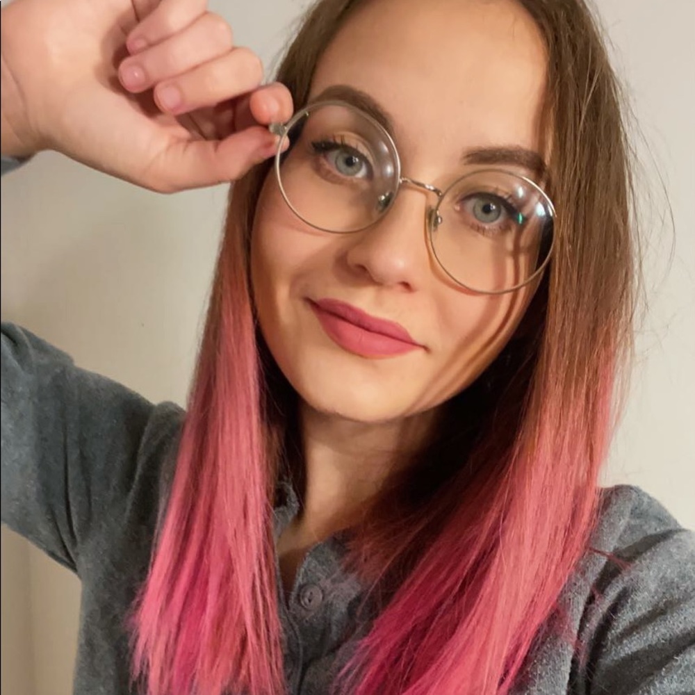 Meet your Posher, Allison